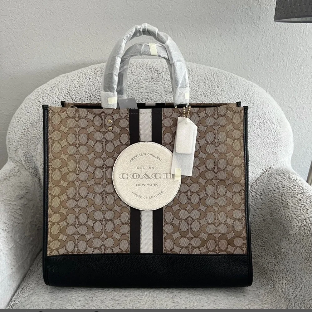 Signature Canvas Dempsey Tote 40 In Signature Jacquard Coach